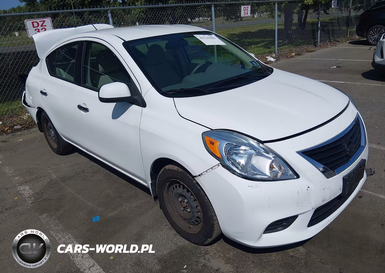 2012 Nissan Versa 1.6 Sv