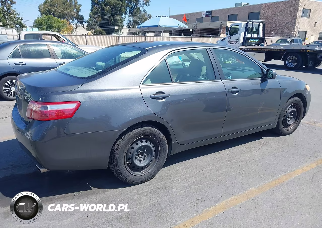 2007 Toyota Camry Le VIN:4T1BE46K37U072819 - 4