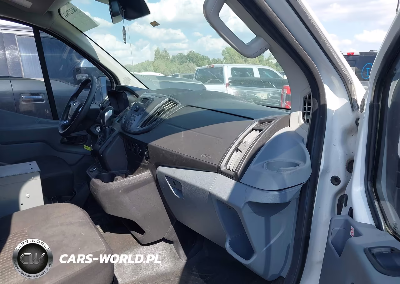 2019 Ford Transit-150 VIN:1FTYE1ZM0KKB87893 - 5