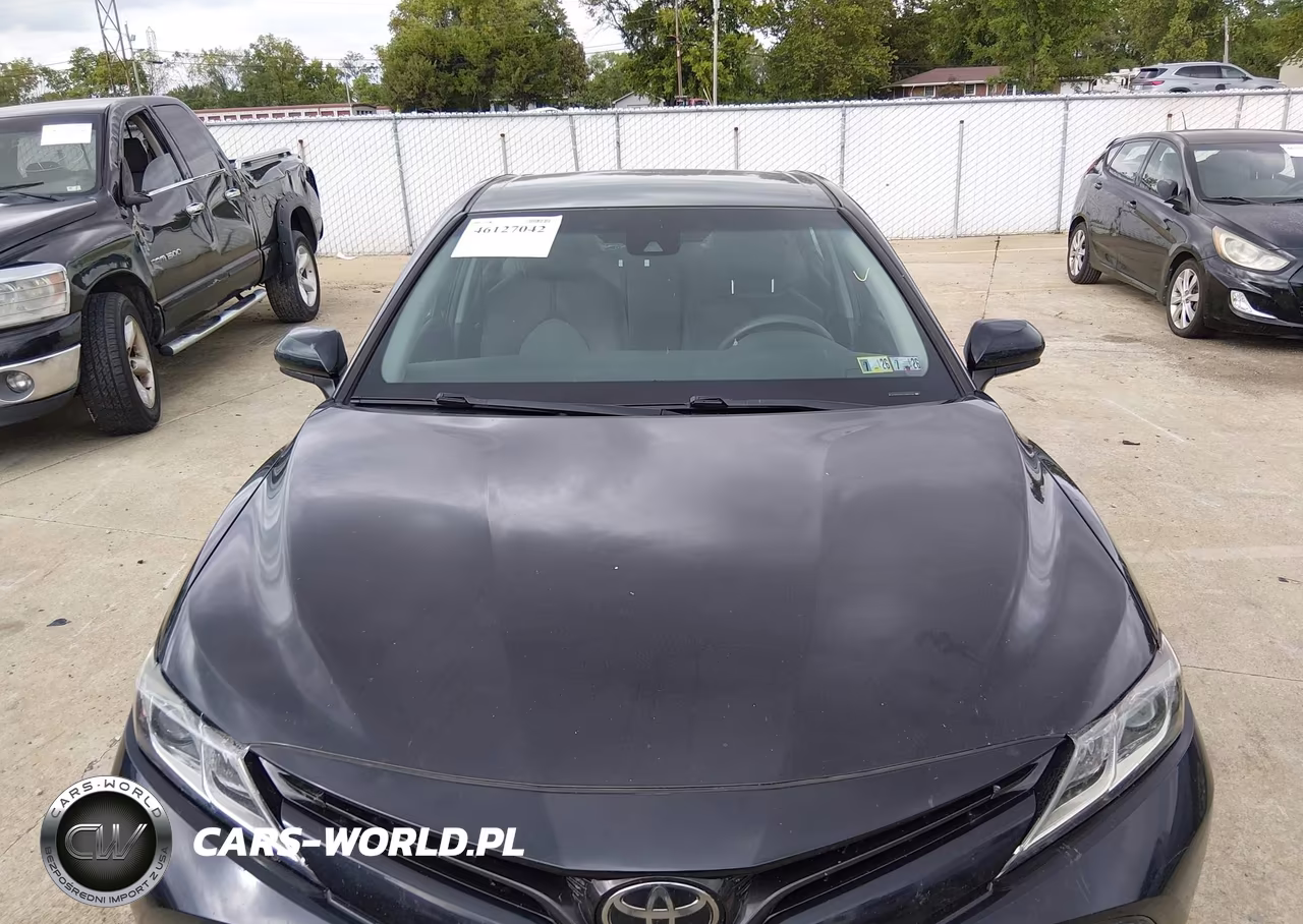 2018 Toyota Camry Le VIN:4T1B11HK4JU655138 - 6