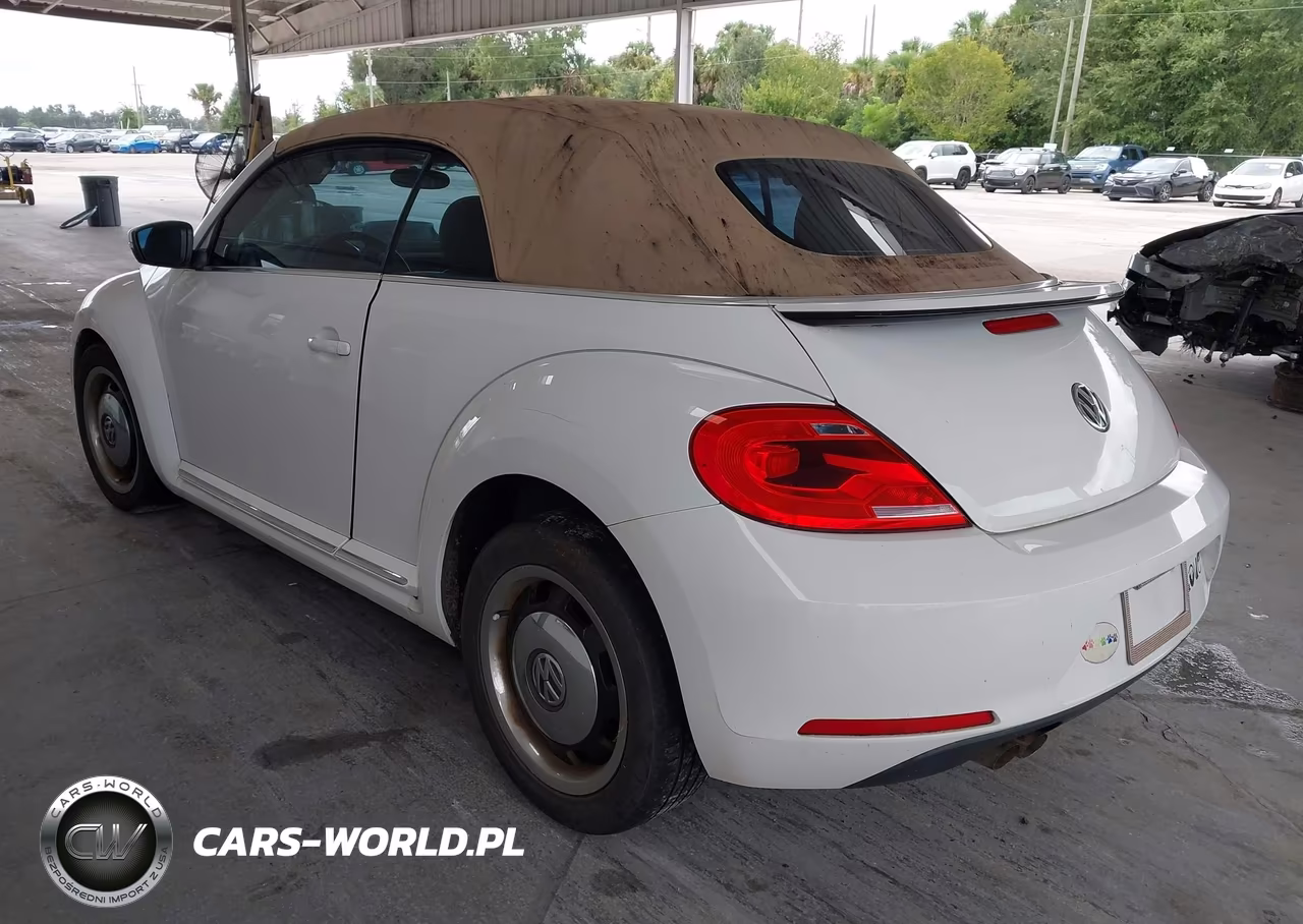 2013 Volkswagen Beetle 2.5L VIN:3VW5P7AT4DM810685 - 3
