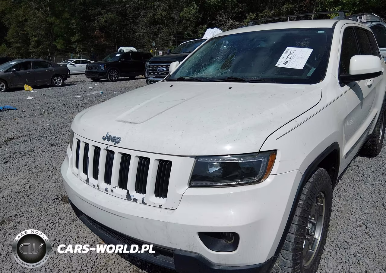 2012 Jeep Grand Cherokee Laredo VIN:1C4RJEAG4CC215607 - 6
