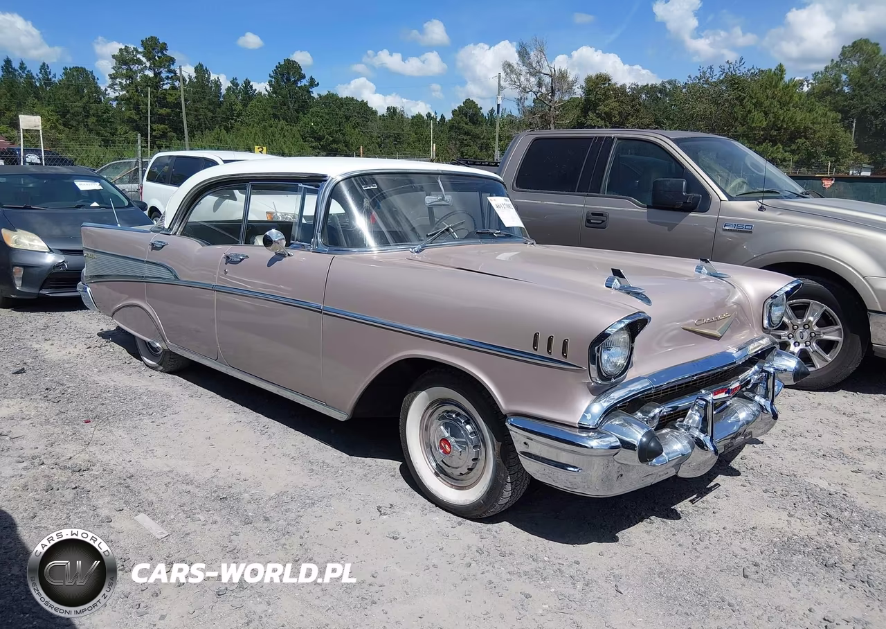 1957 Chevrolet Bel Air – zdjęcie 1 z 16