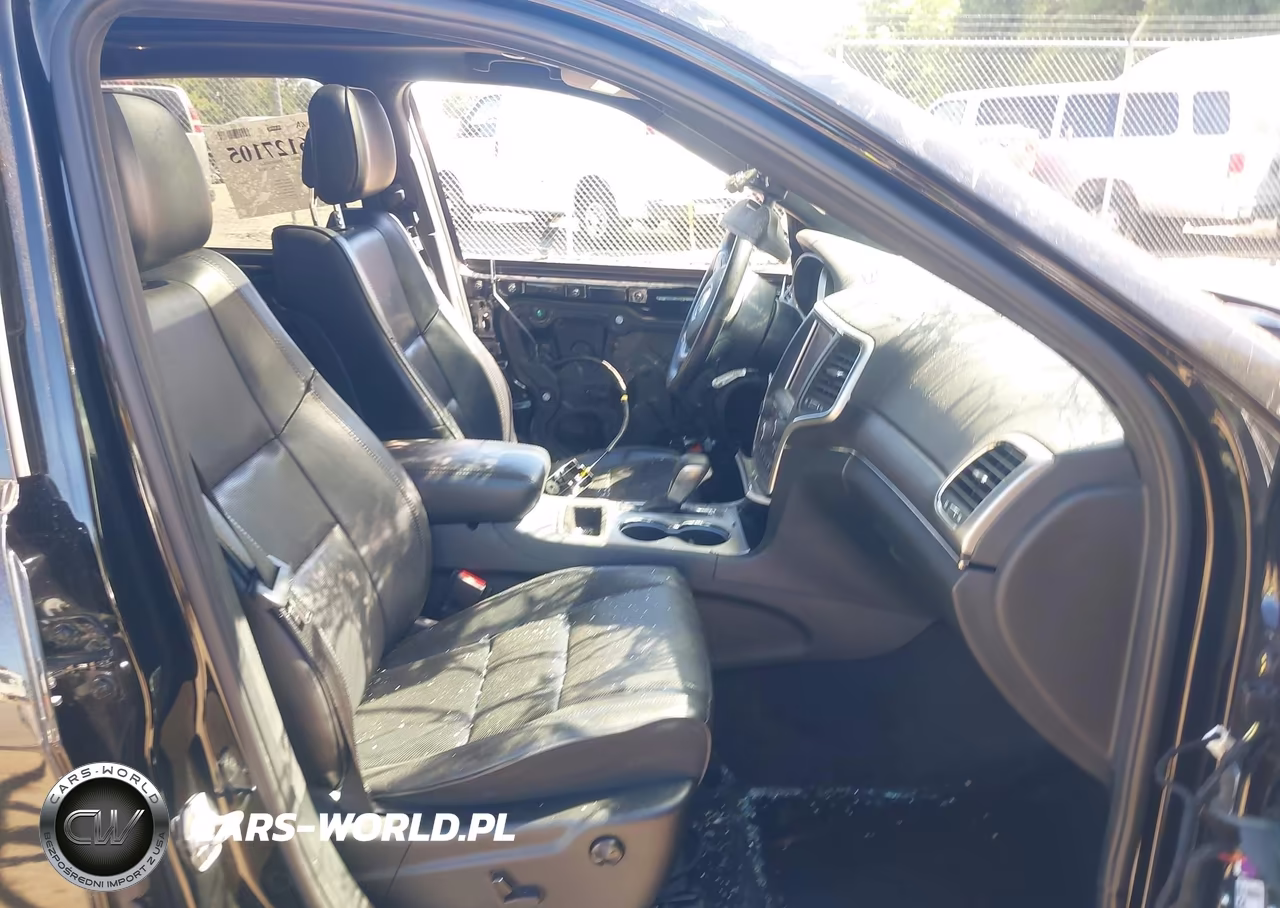 2018 Jeep Grand Cherokee High Altitude 4X2 VIN:1C4RJECG5JC253289 - 5