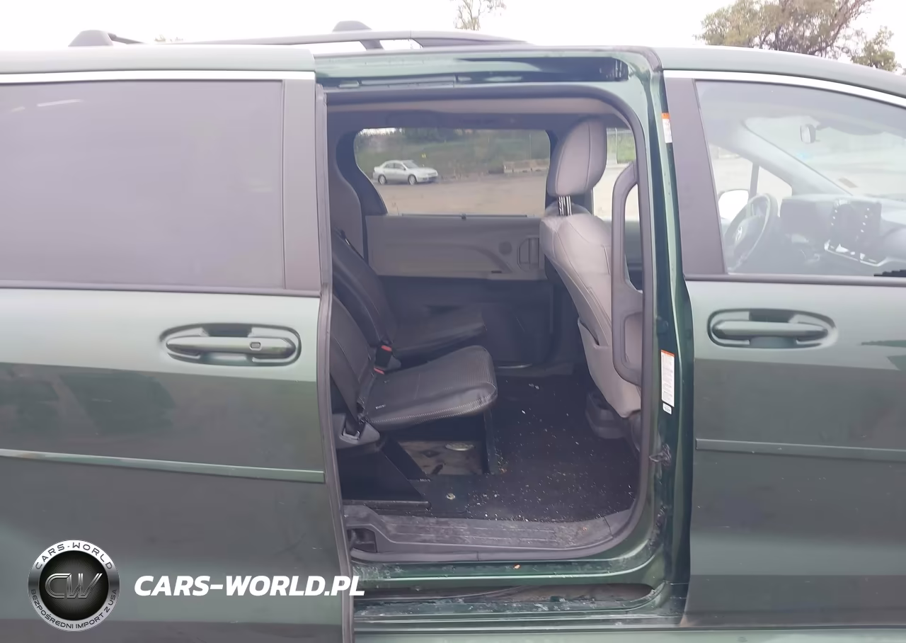 2023 Toyota Sienna Le VIN:5TDKRKEC8PS140981 - 8