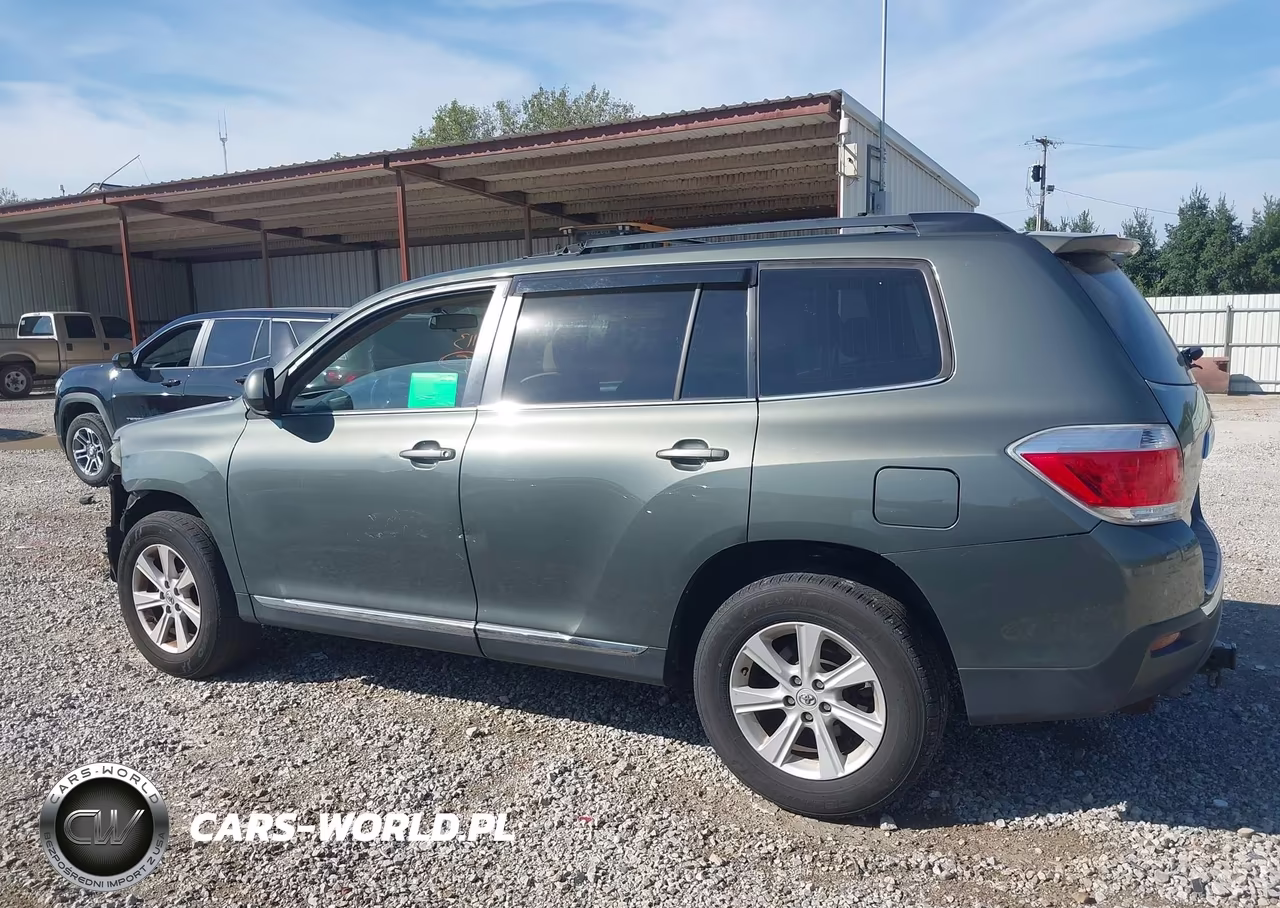 2013 Toyota Highlander Base Plus V6 VIN:5TDBK3EH1DS196438 - 14