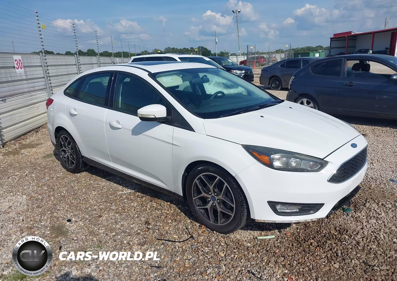 2017 Ford Focus Sel – zdjęcie 1 z 11