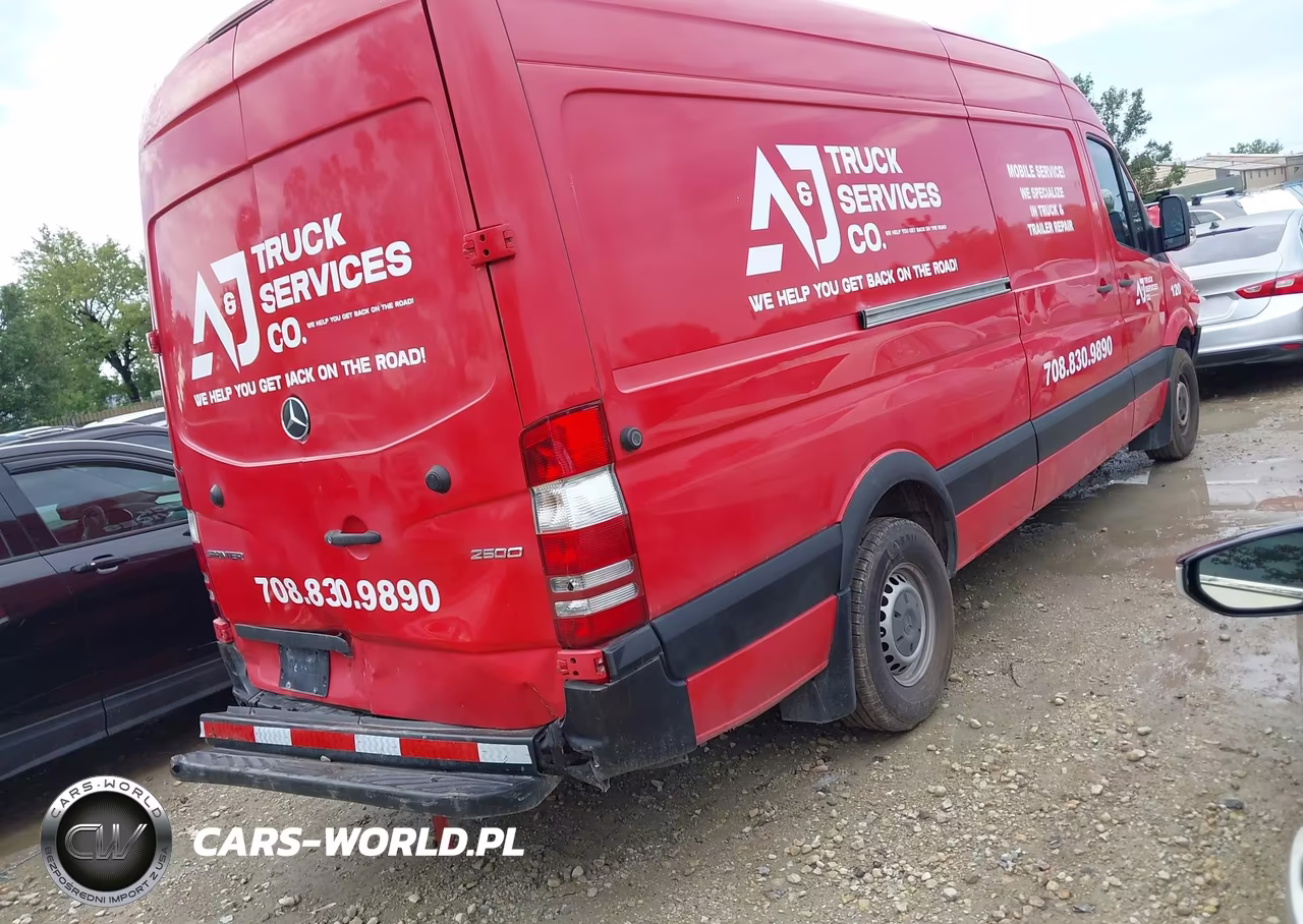 2017 Mercedes-Benz Sprinter 2500 High Roof V6 VIN:WD3PE8CD3HP510420 - 4