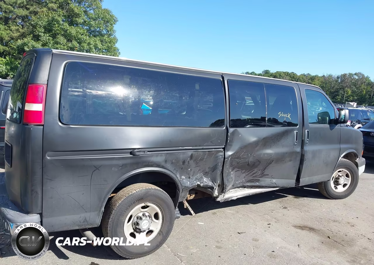 2007 Chevrolet Express Ls VIN:1GAHG39U471194650 - 6