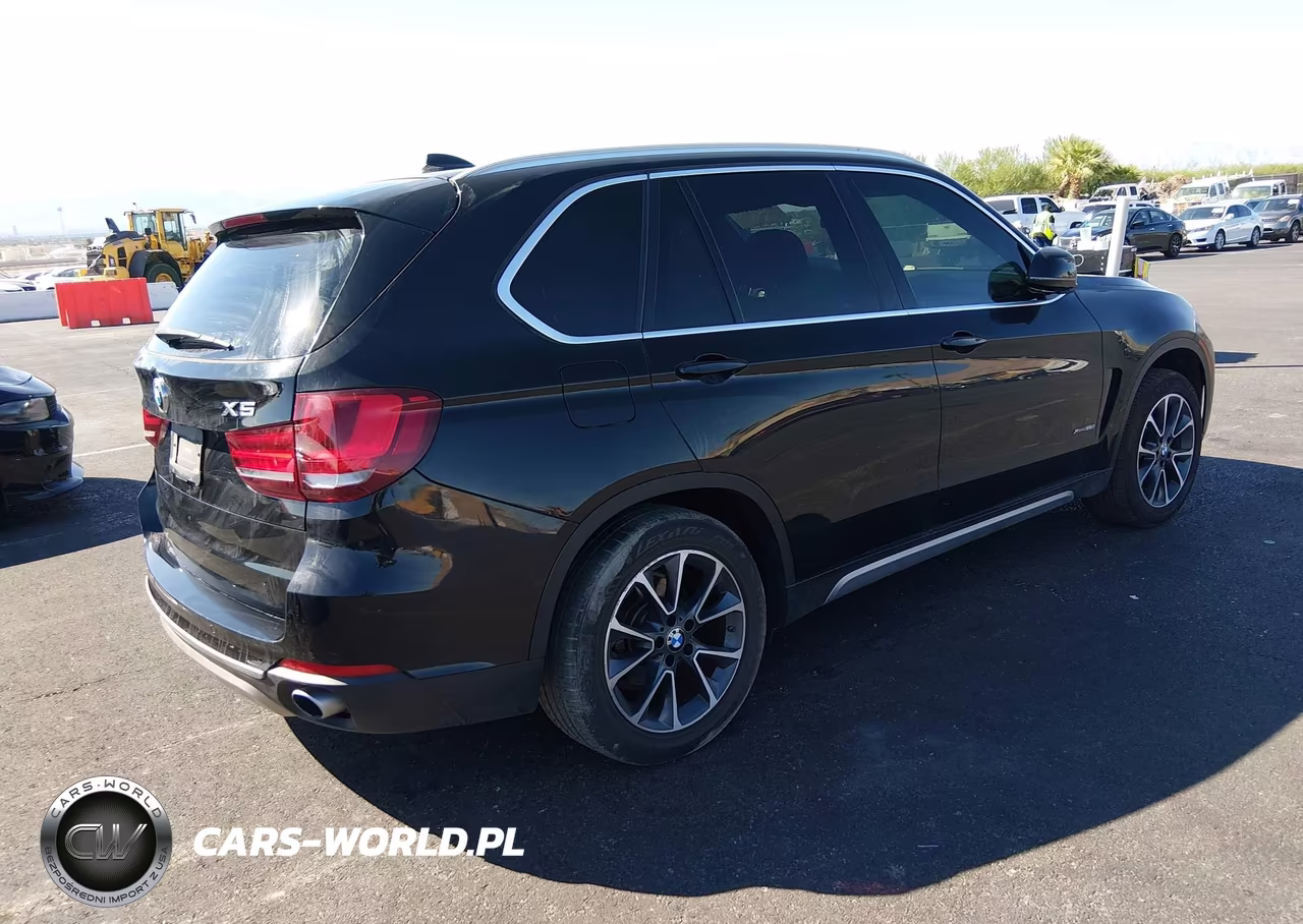2017 BMW X5 xDrive35I VIN:5UXKR0C58H0V68271 - 4