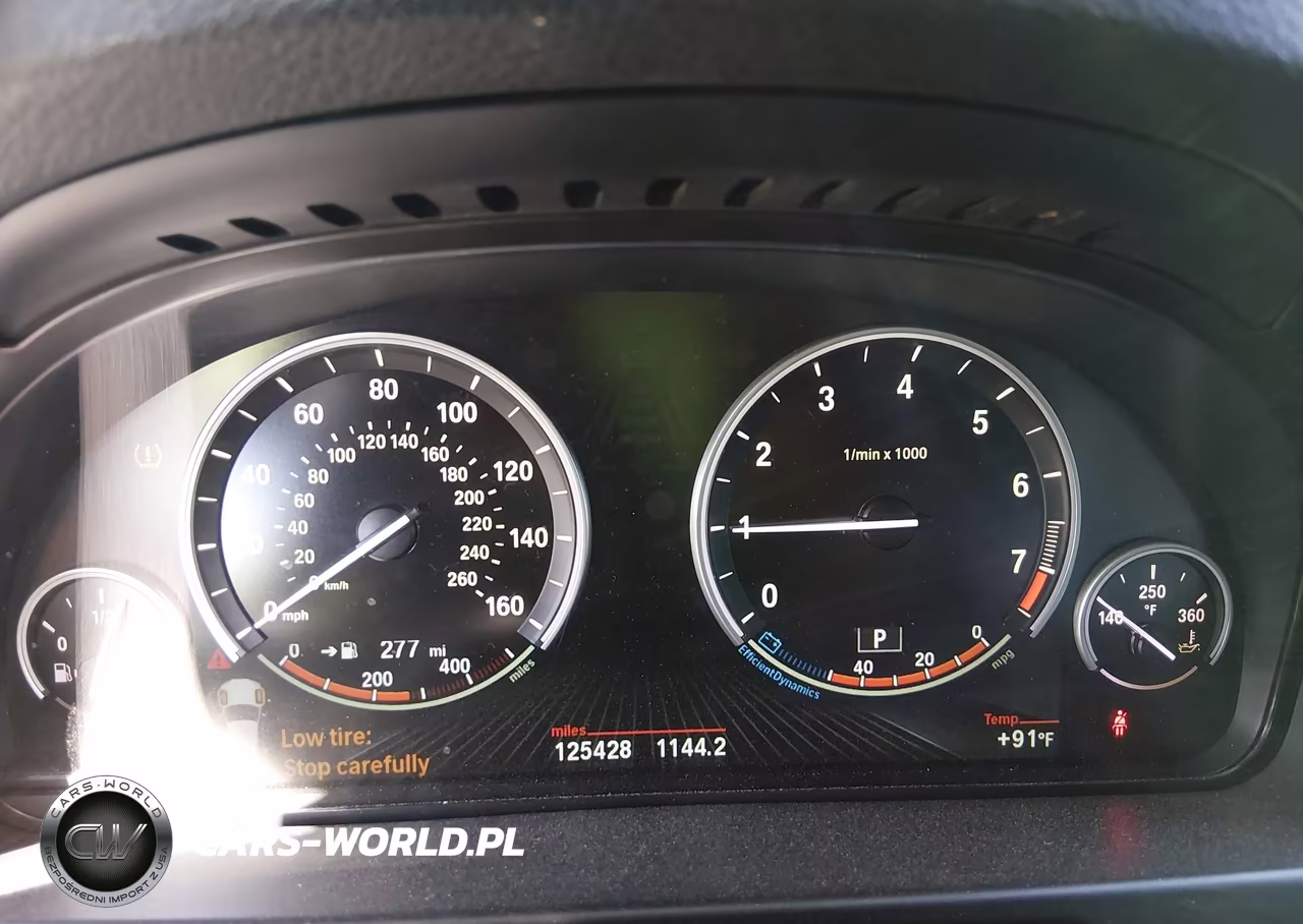 2017 BMW X5 xDrive35I VIN:5UXKR0C58H0V68271 - 7