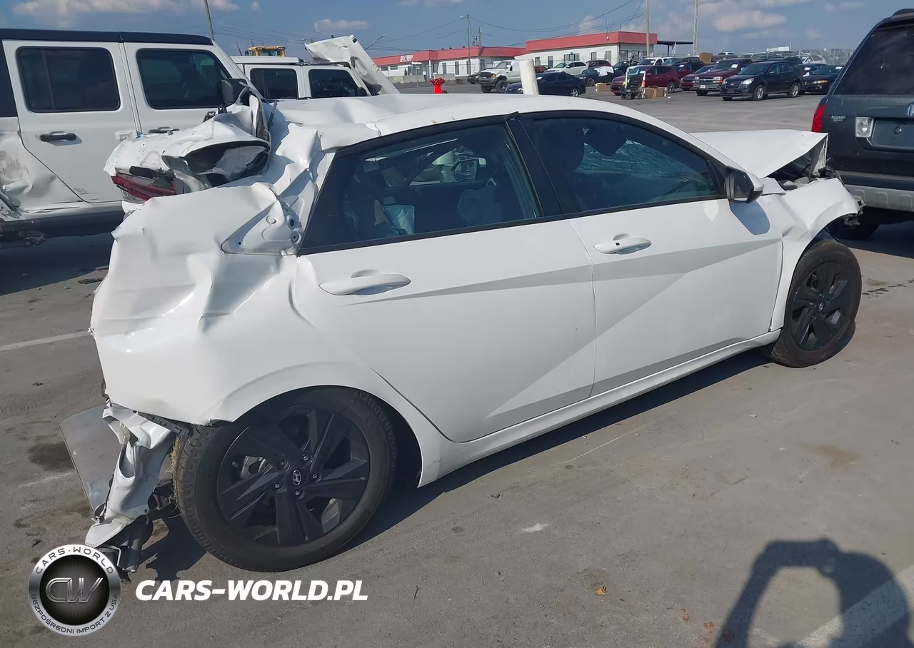 2023 Hyundai Elantra Hybrid Blue VIN:KMHLM4AJ1PU089107 - 4