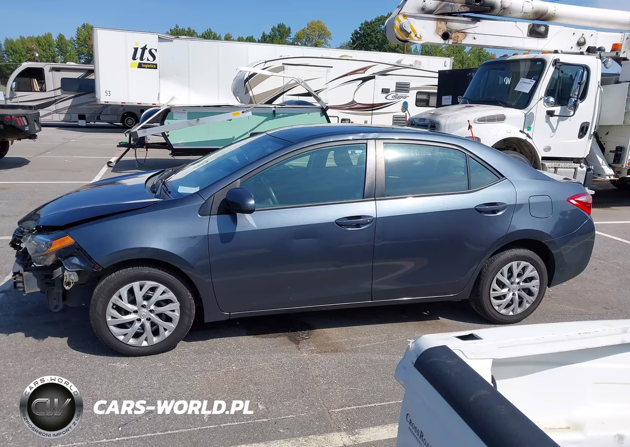 2019 Toyota Corolla Le VIN:2T1BURHE6KC224559 - 14