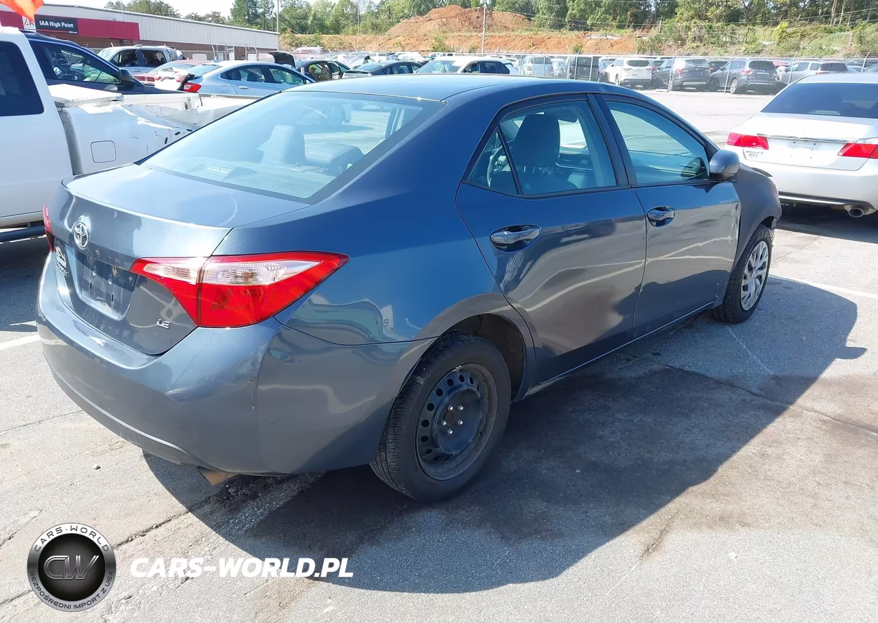 2019 Toyota Corolla Le VIN:2T1BURHE6KC224559 - 4