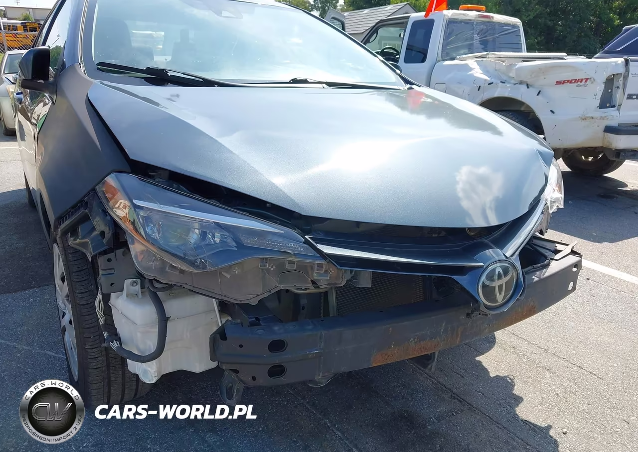 2019 Toyota Corolla Le VIN:2T1BURHE6KC224559 - 6