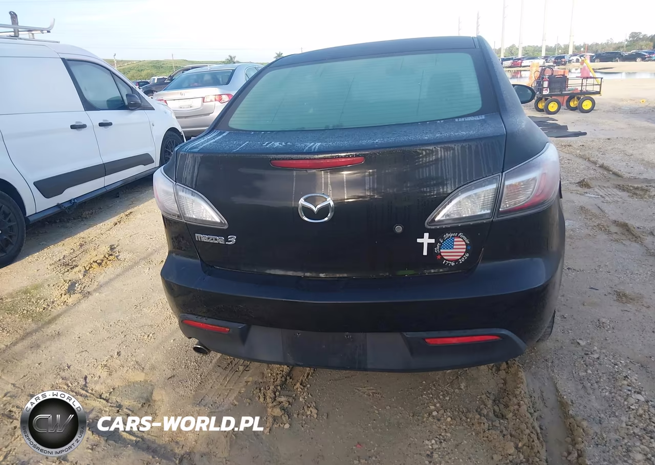2011 Mazda Mazda3 I Sport VIN:JM1BL1UF2B1496436 - 16