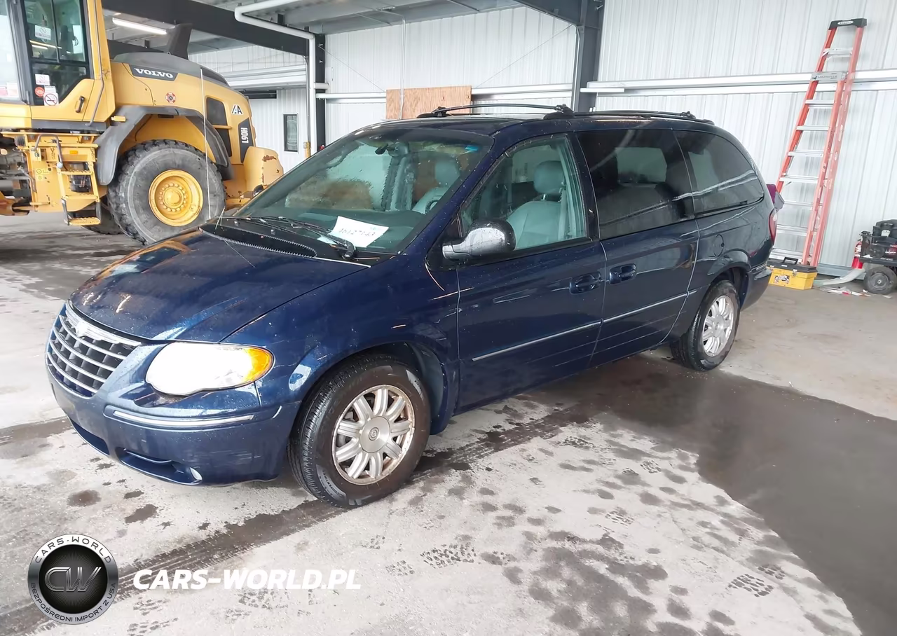 2005 Chrysler Town & Country Touring VIN:2C4GP54LX5R186767 - 2