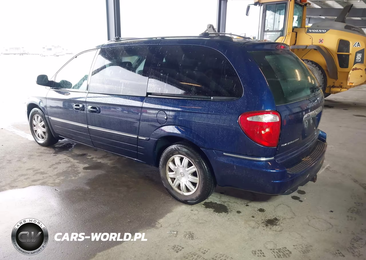 2005 Chrysler Town & Country Touring VIN:2C4GP54LX5R186767 - 3