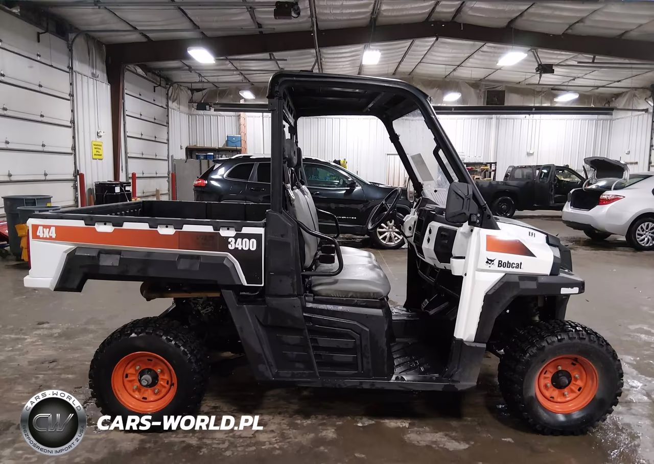 2017 Bobcat 3400 4X4 VIN:4XAB3FLA5G8012350 - 11