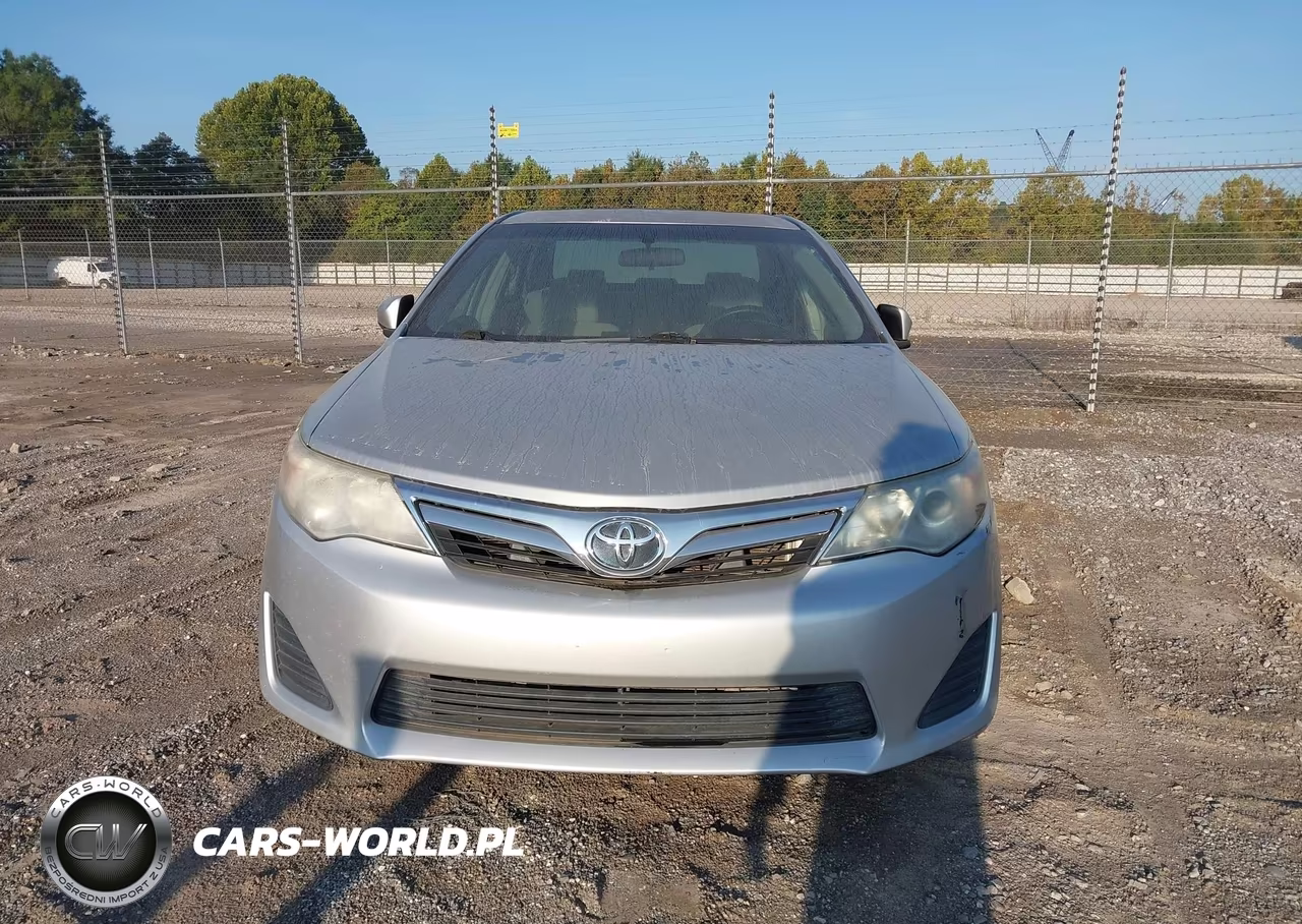 2014 Toyota Camry Le VIN:4T1BF1FK6EU430651 - 12