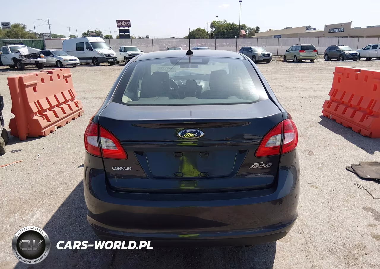 2012 Ford Fiesta S VIN:3FADP4AJ2CM215950 - 16