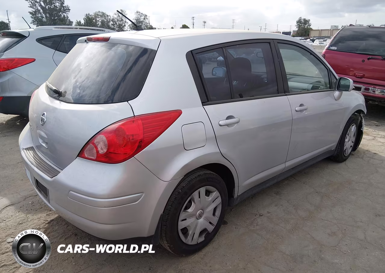 2011 Nissan Versa 1.8S VIN:3N1BC1CP0BL410739 - 4