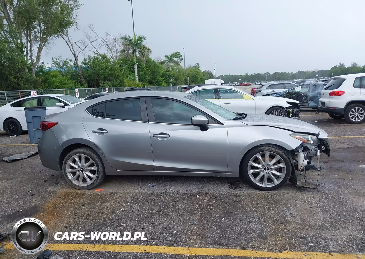 2015 Mazda Mazda3 S Grand Touring VIN:JM1BM1W35F1244928 - 12