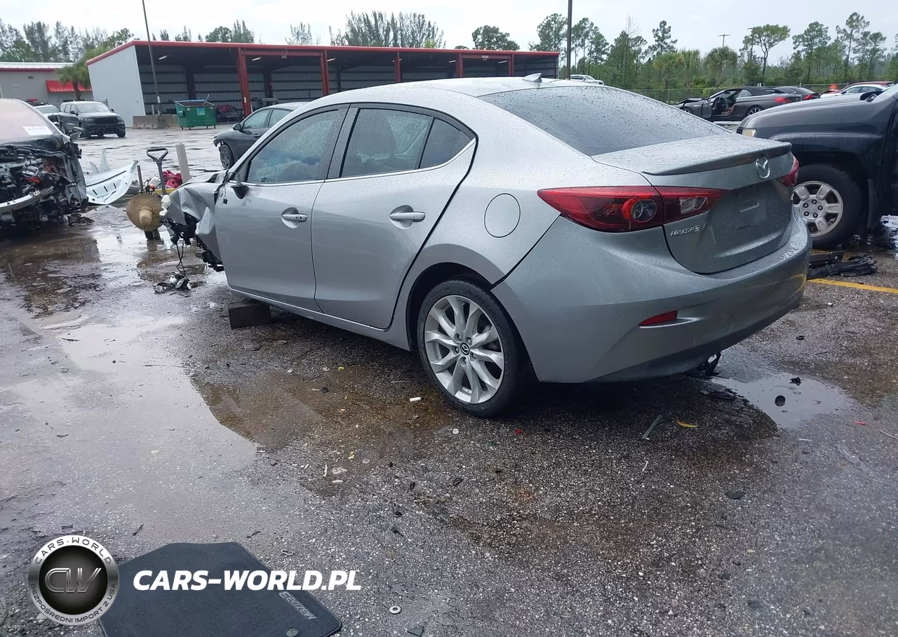 2015 Mazda Mazda3 S Grand Touring VIN:JM1BM1W35F1244928 - 3