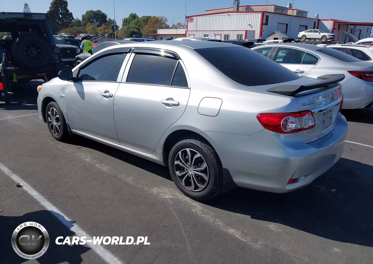 2011 Toyota Corolla VIN:JTDBU4EEXB9138491 - 3