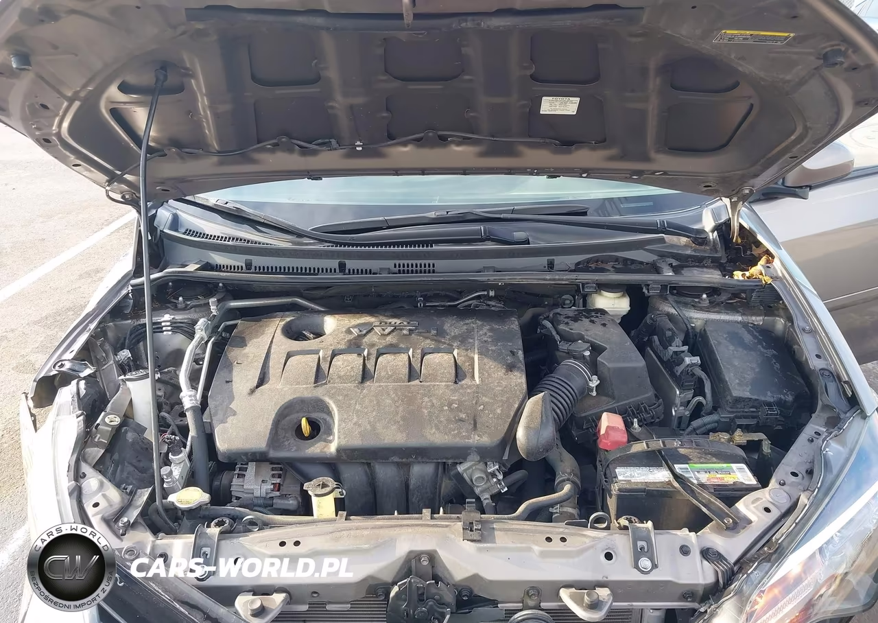 2017 Toyota Corolla Le VIN:5YFBURHE5HP657816 - 10
