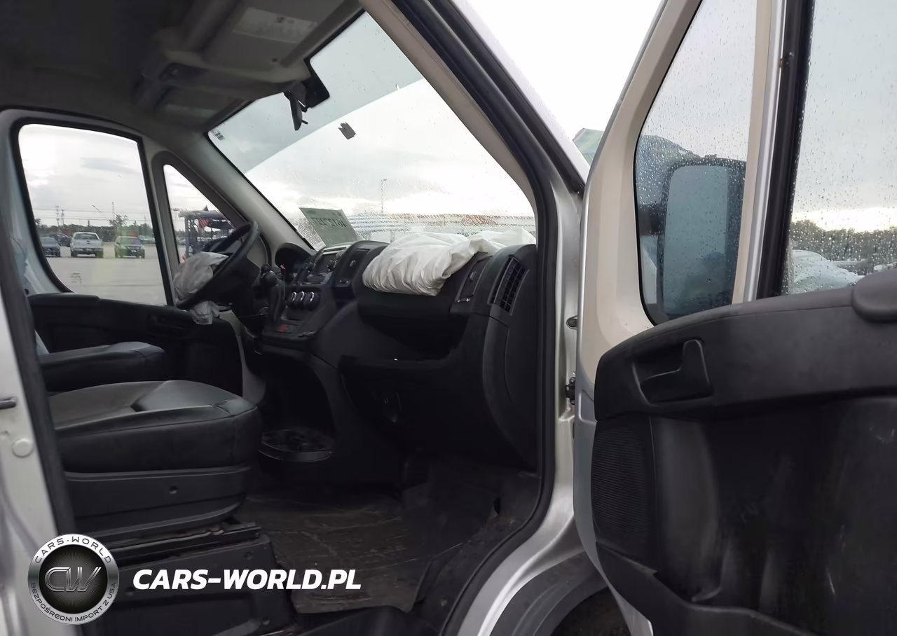 2015 Ram Promaster 2500 High Roof VIN:3C6TRVDG9FE513813 - 5
