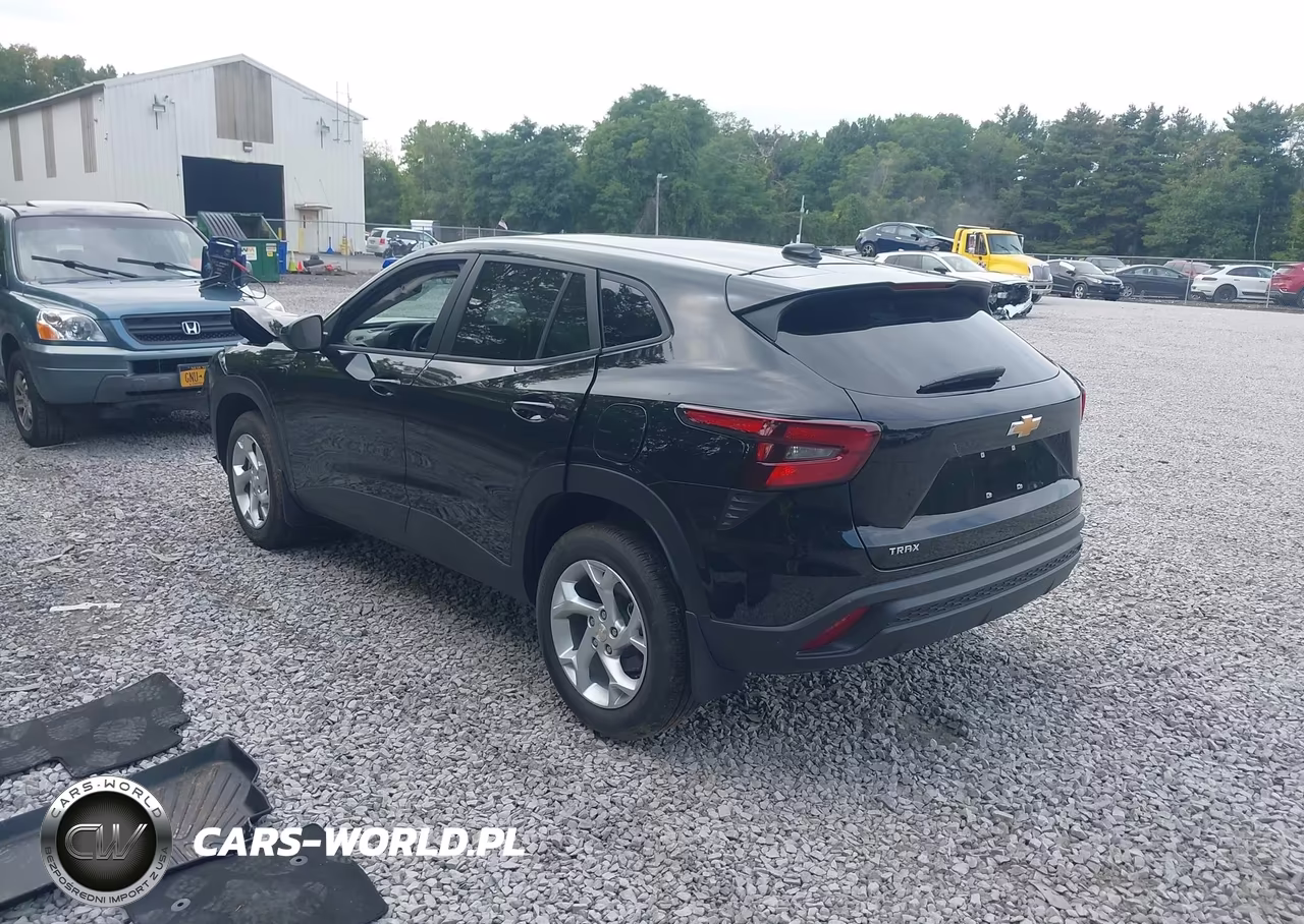2026 Chevrolet Trax Fwd Ls VIN:KL77LFEP9TC206545 - 3