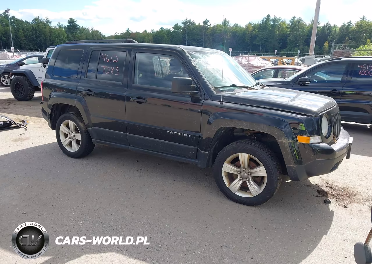2014 Jeep Patriot Latitude – zdjęcie 1 z 15