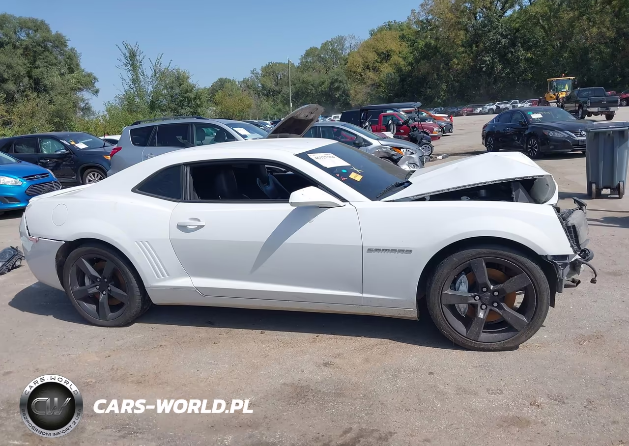 2011 Chevrolet Camaro 2Ss VIN:2G1FK1EJ7B9153486 - 13