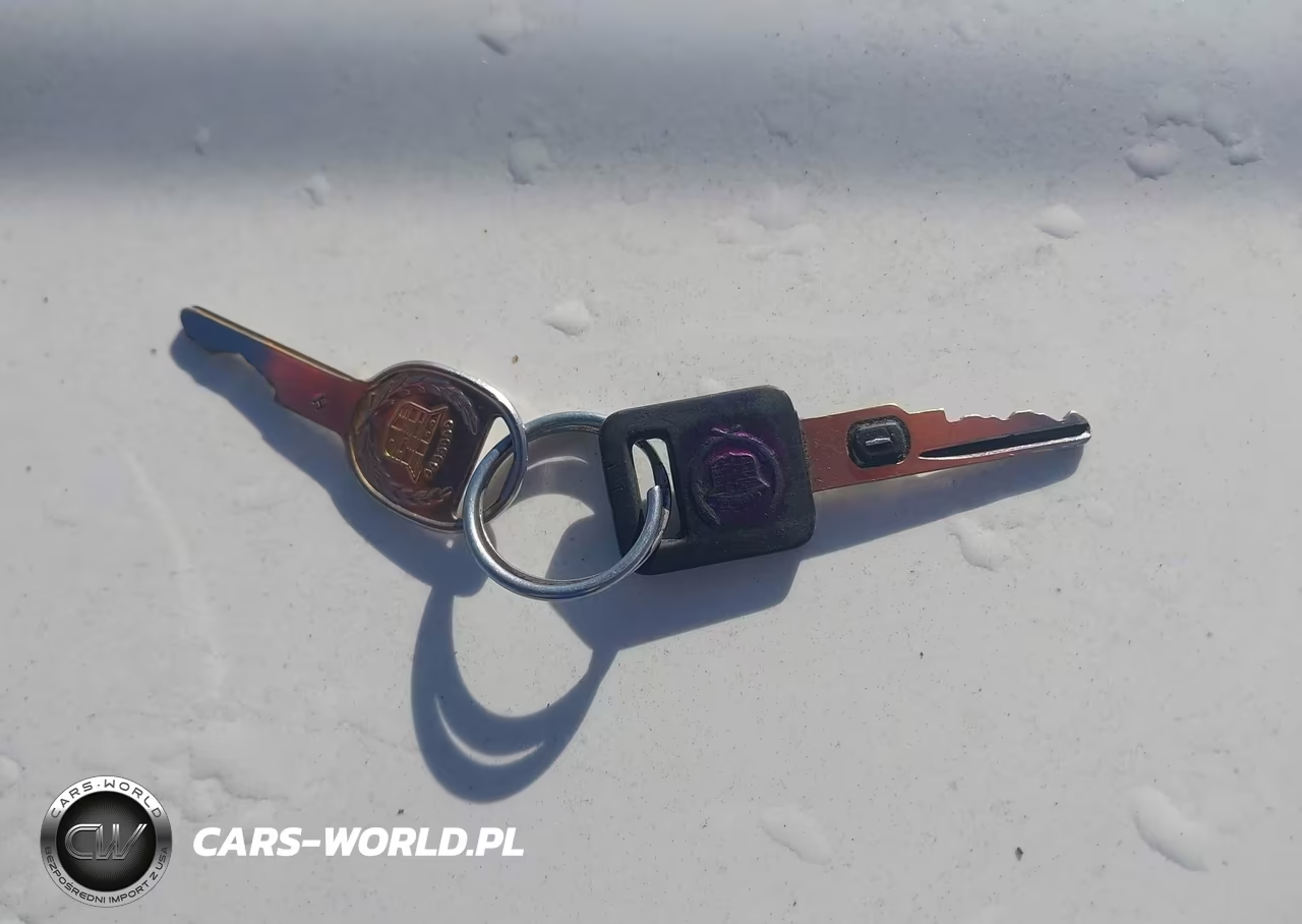 1997 Cadillac Deville Standard VIN:1G6KD54Y6VU290810 - 11
