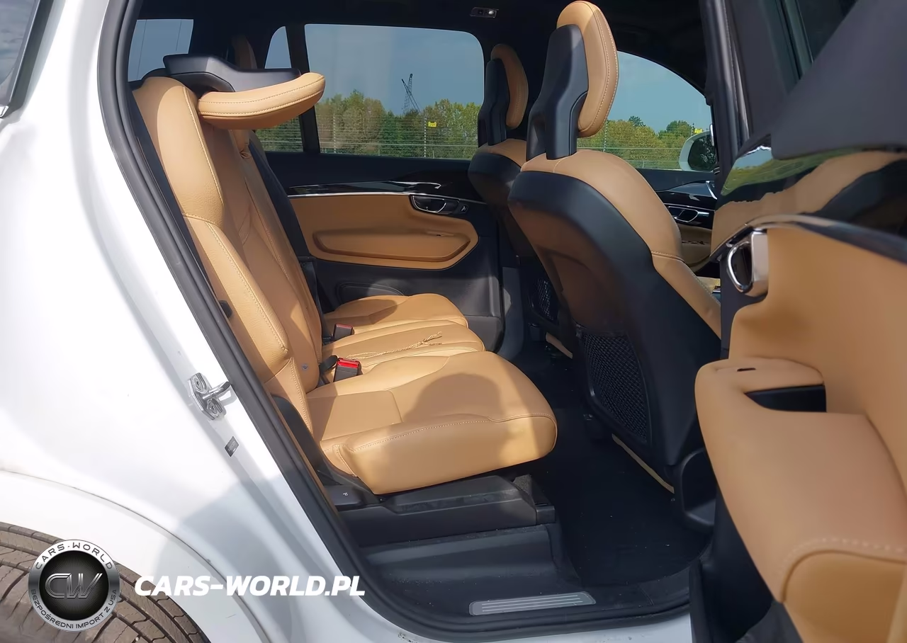 2018 Volvo Xc90 T5 Momentum VIN:YV4102CK7J1370111 - 8