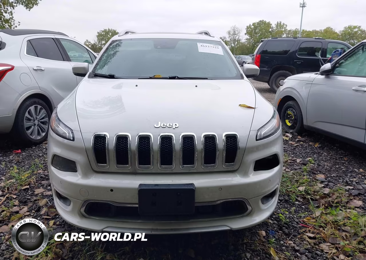 2017 Jeep Cherokee Overland 4X4 VIN:1C4PJMJS2HW637676 - 12