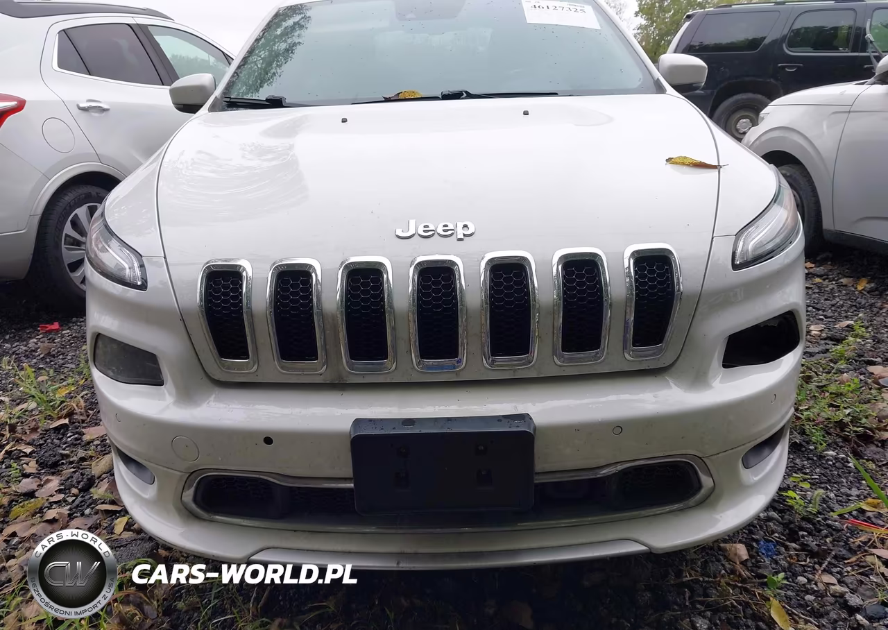2017 Jeep Cherokee Overland 4X4 VIN:1C4PJMJS2HW637676 - 6