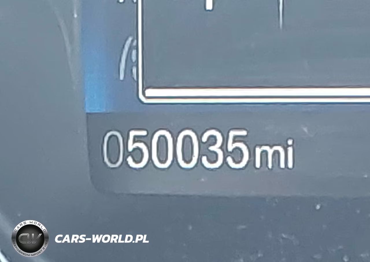 2018 Ford Focus S VIN:1FADP3E20JL237702 - 15