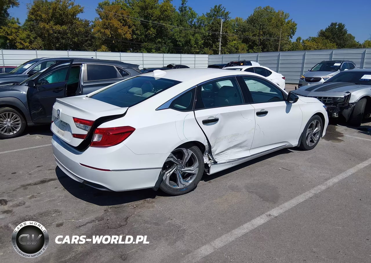 2018 Honda Accord Ex-L VIN:1HGCV1F5XJA250172 - 4