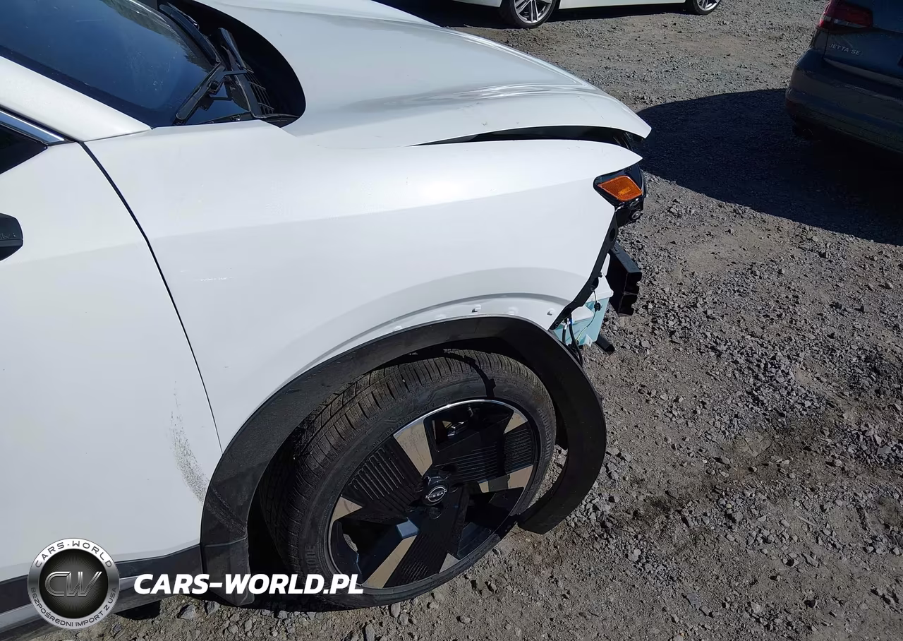 2026 Nissan Kicks Sr VIN:3N8AP6DA7TL332860 - 18