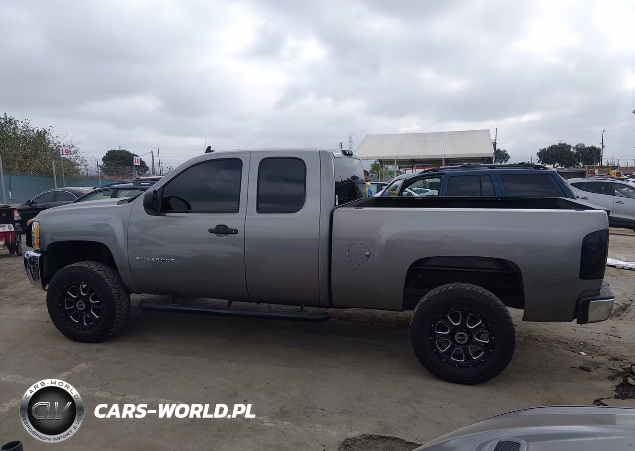 2012 Chevrolet Silverado 1500 Ls VIN:1GCRCREAXCZ284905 - 14