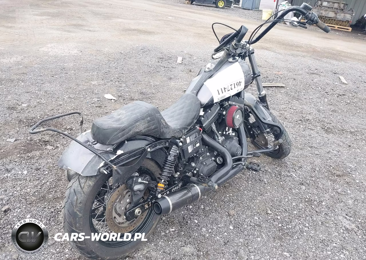 2017 Harley-Davidson Fxdb Dyna Street Bob VIN:1HD1GXM19HC317375 - 4