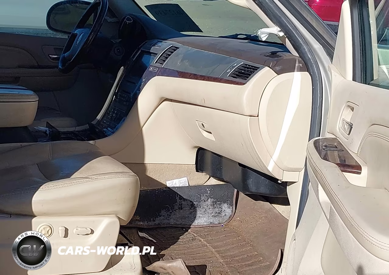 2007 Cadillac Escalade Standard VIN:1GYFK638X7R416128 - 5
