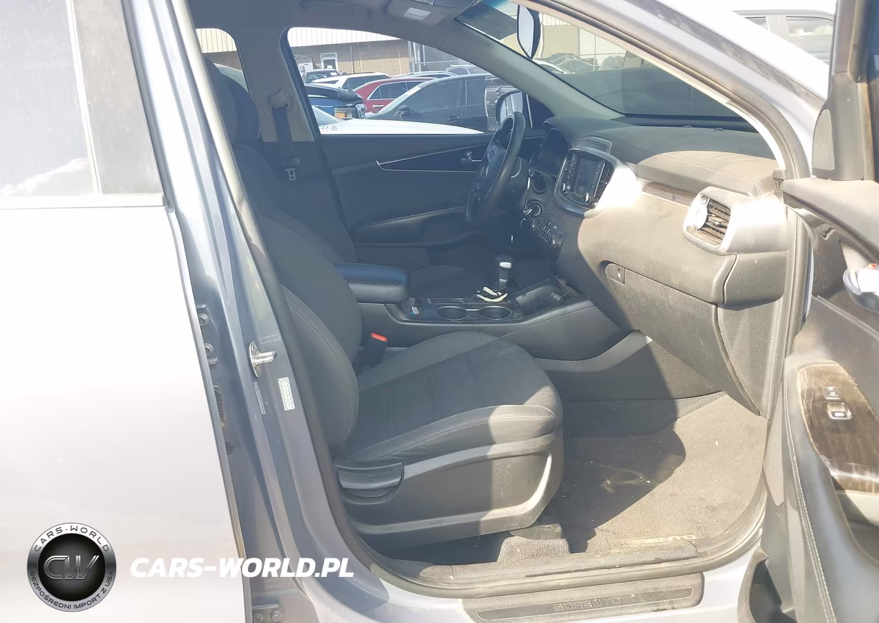 2020 Kia Sorento 2.4L Lx VIN:5XYPG4A32LG649517 - 5