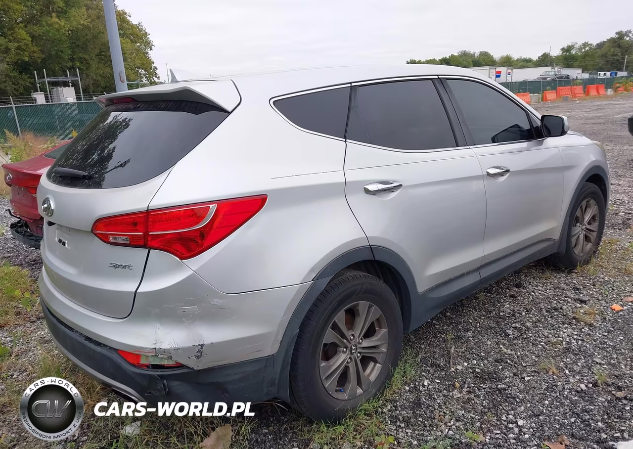 2014 Hyundai Santa Fe Sport 2.4L VIN:5XYZT3LB9EG176902 - 4