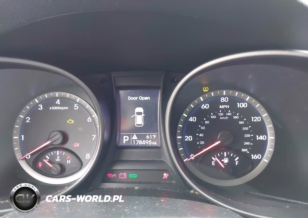 2014 Hyundai Santa Fe Sport 2.4L VIN:5XYZT3LB9EG176902 - 7