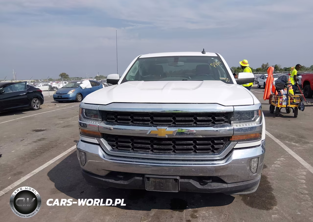 2018 Chevrolet Silverado 1500 1Lt VIN:1GCVKREC7JZ193235 - 11