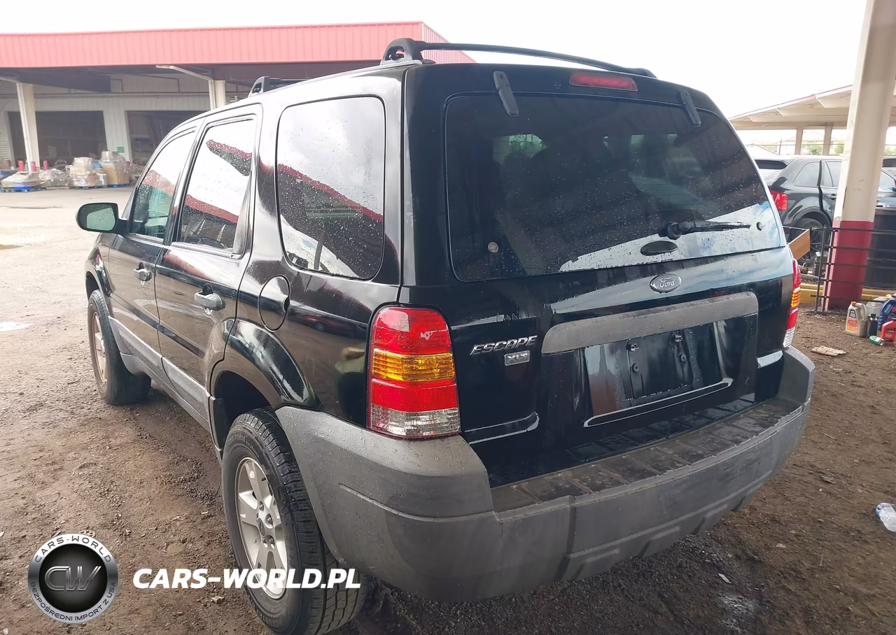 2007 Ford Escape Xlt VIN:1FMYU03Z97KB90618 - 3