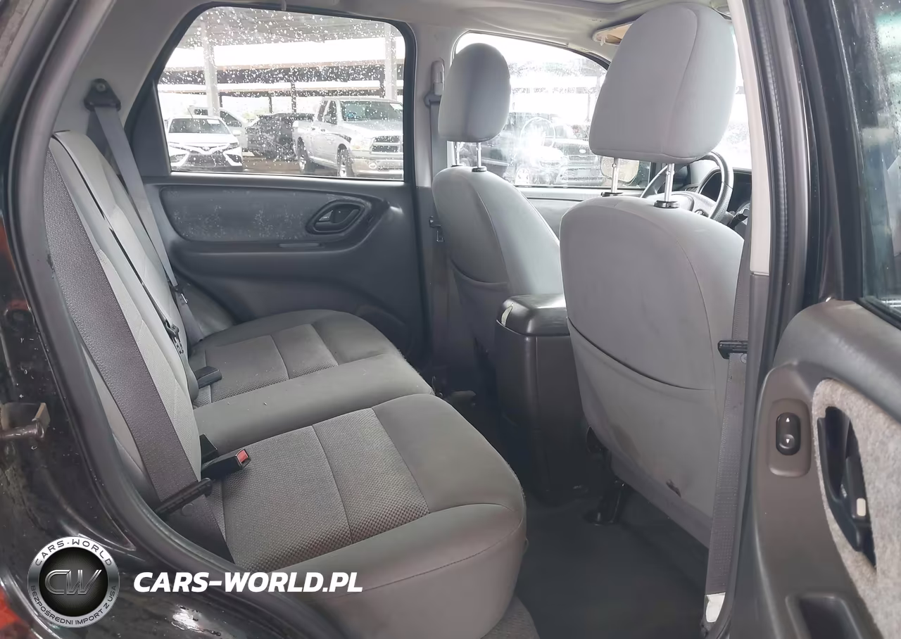 2007 Ford Escape Xlt VIN:1FMYU03Z97KB90618 - 8